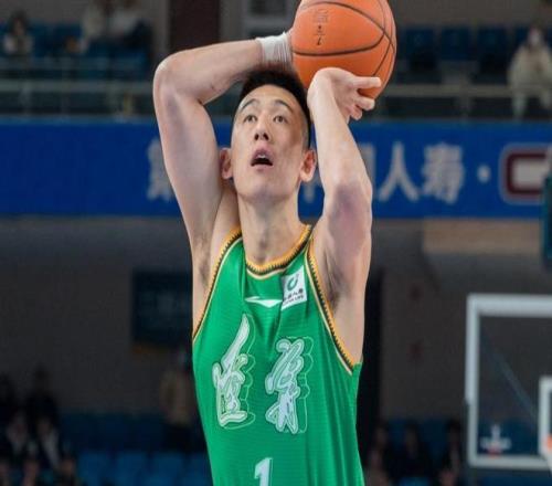 绿军考虑波,尔津吉斯与,霍勒迪交易,澳门皇冠,皇冠体育,皇冠官网,CROWN,SPORTS