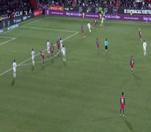 阿诺德转会,皇马,年长约价值,澳门皇冠,皇冠体育,皇冠官网,CROWN,SPORTS