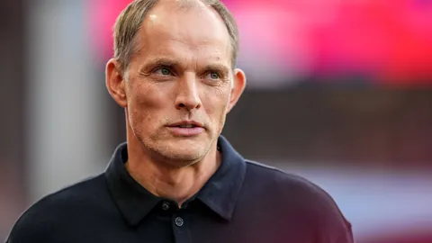 巴西球星战袍揭晓：若昂-佩德罗战9号，维尼修斯披7号，罗德里戈穿10号。